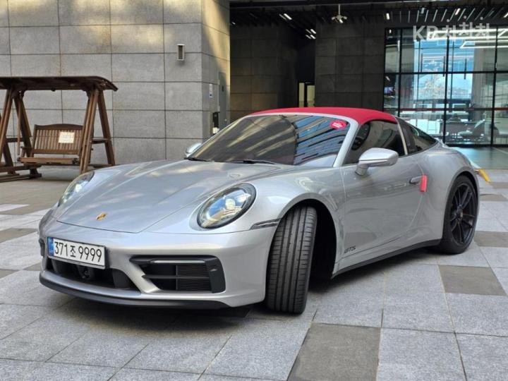Porsche 911 Targa 4 GTS — foto 1