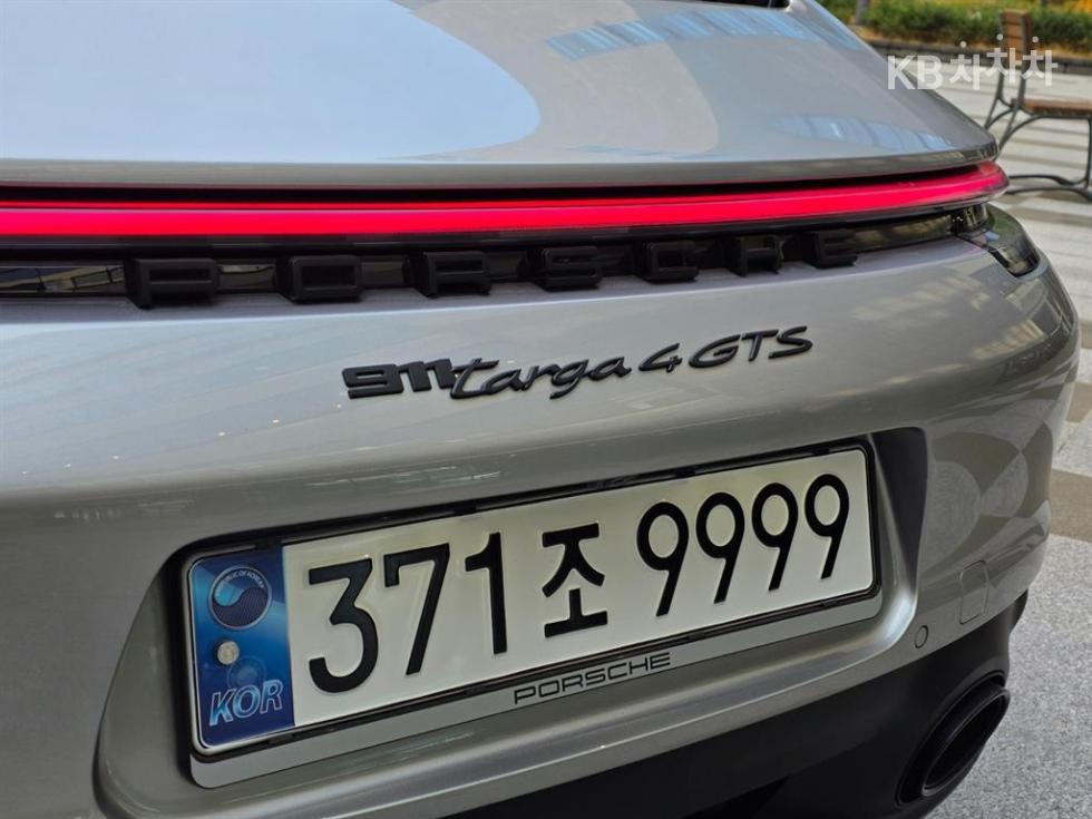 Porsche 911 — miniaturë 18
