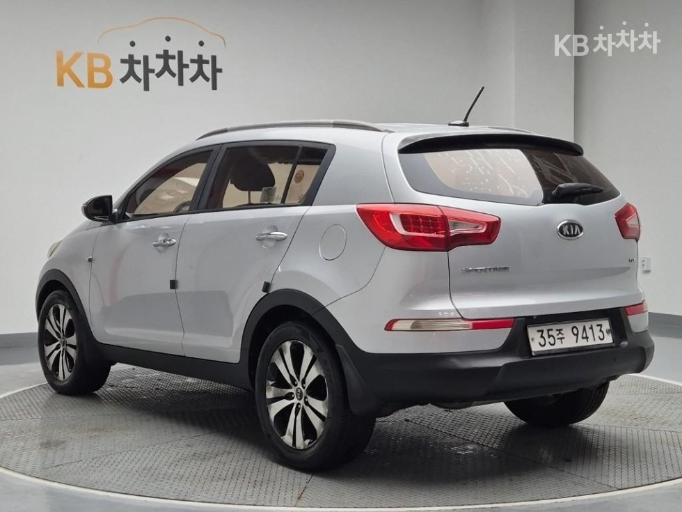 2011 - kia sportage