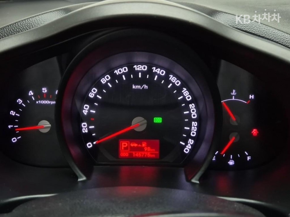2011 - kia sportage