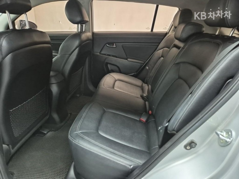 2011 - kia sportage