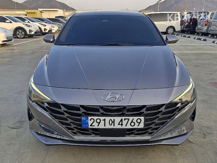 Hyundai Avante Hybrid CN7 Modern 2