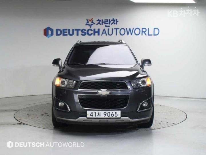 Chevrolet Captiva 4WD LTZ 4