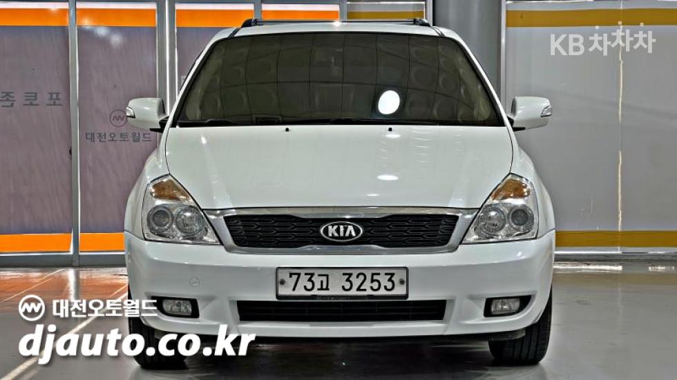 2013 - kia carnival
