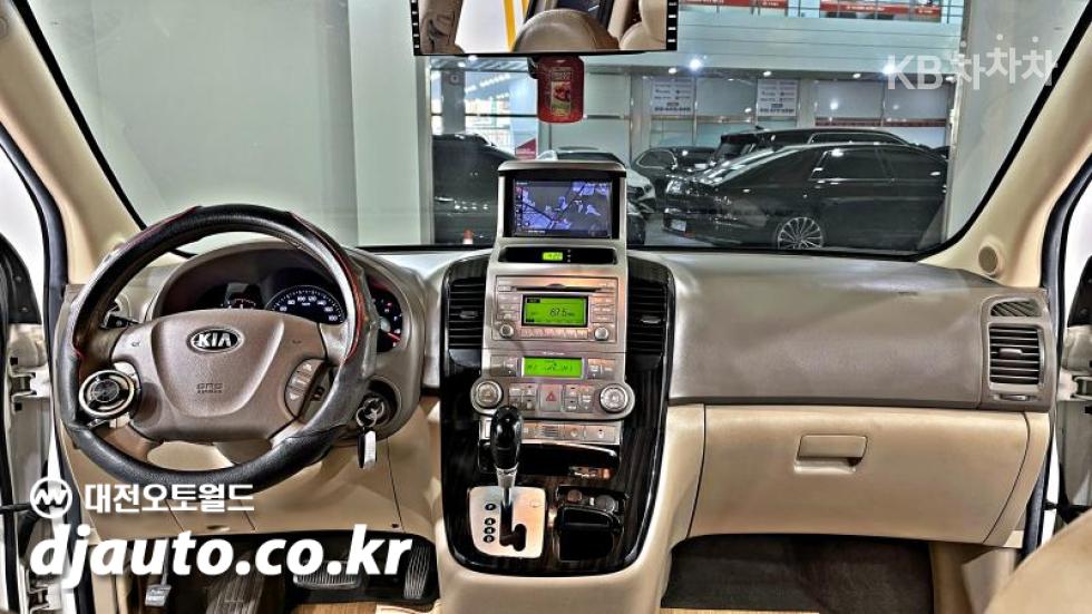 2013 - kia carnival
