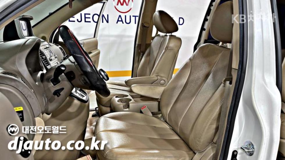 2013 - kia carnival