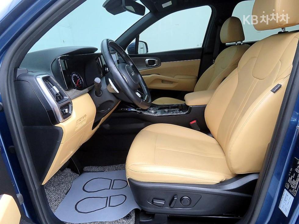 2022 - kia sorento