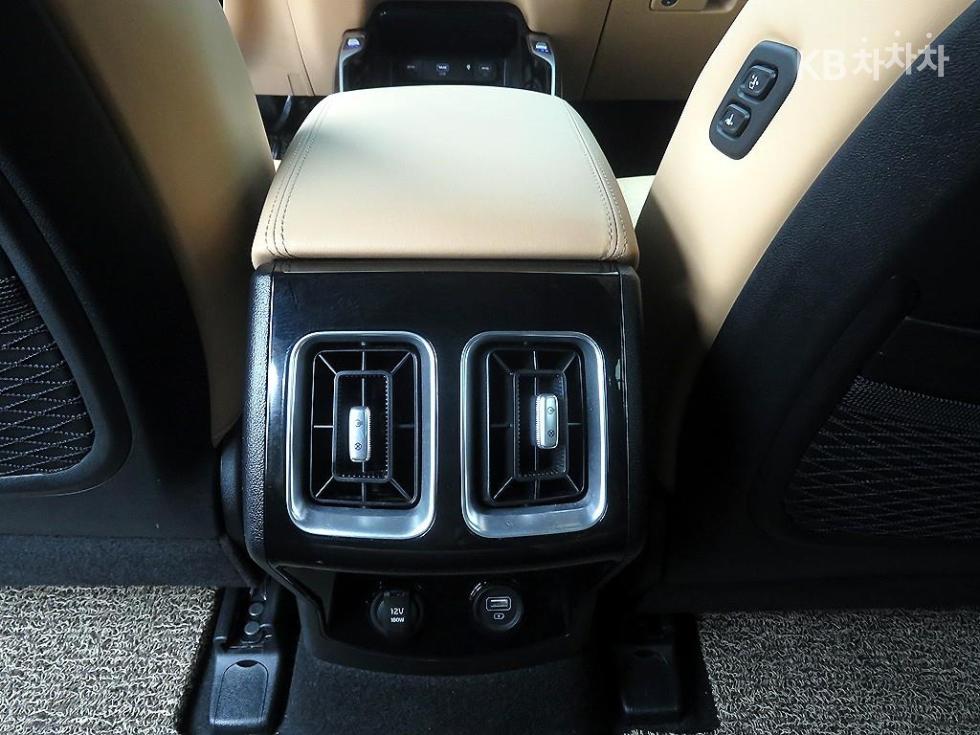 2022 - kia sorento