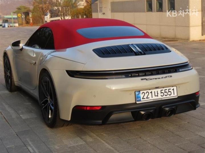 Porsche Carrera 911 992 4 GTS Cabriolet 5