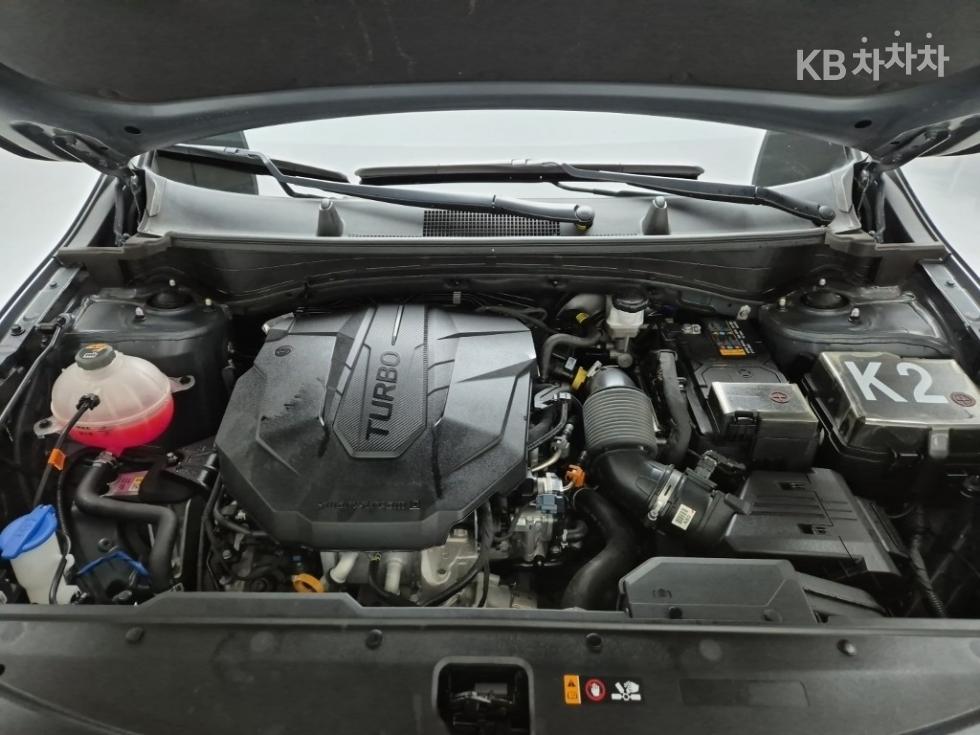 2022 - kia sportage