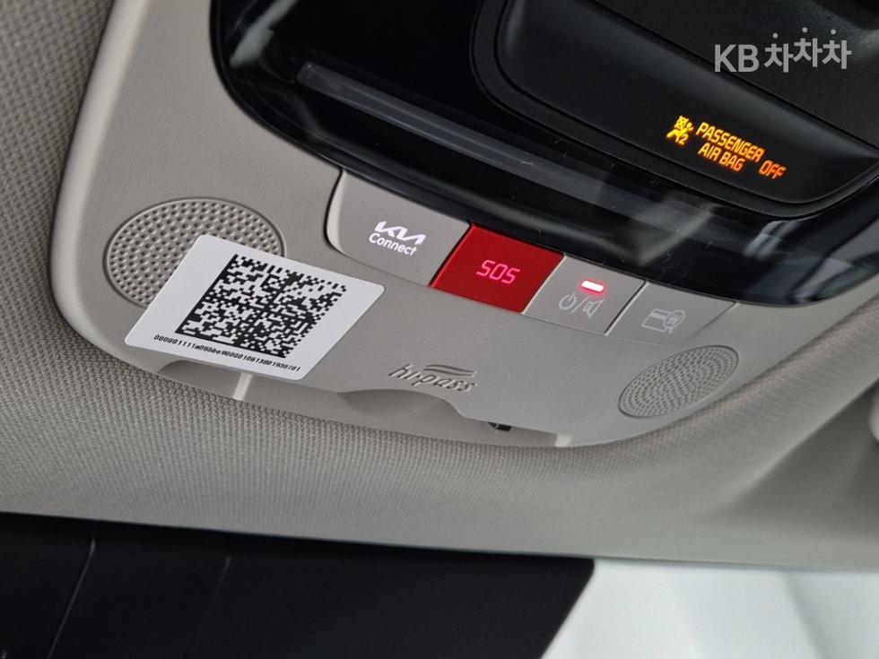 2022 - kia sportage