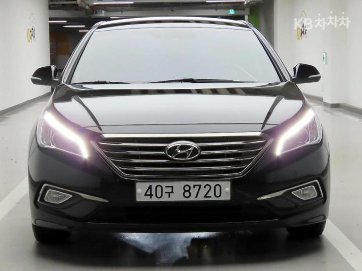 Hyundai Sonata LF 1.7 Diesel Style 2
