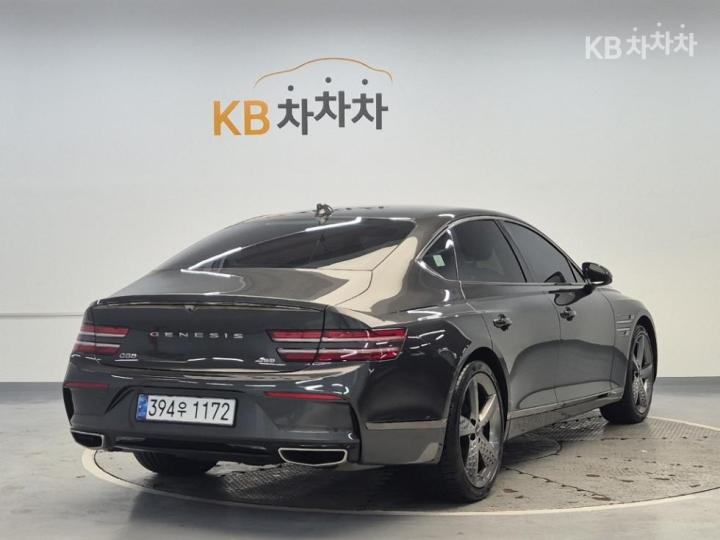 Genesis G80 RG3 3.5 T-GDi Sport Package AWD 4