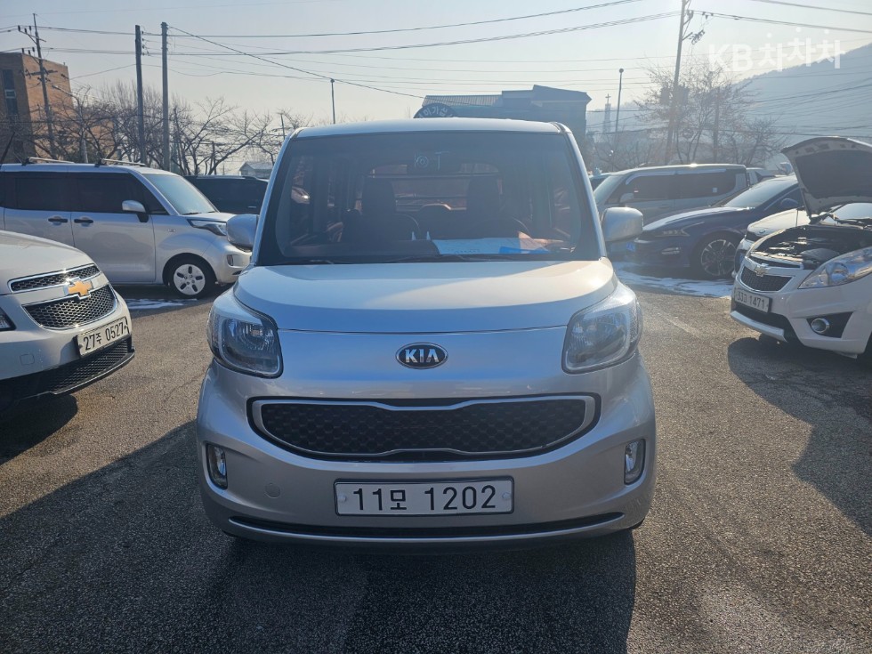 2014 - kia ray-ban