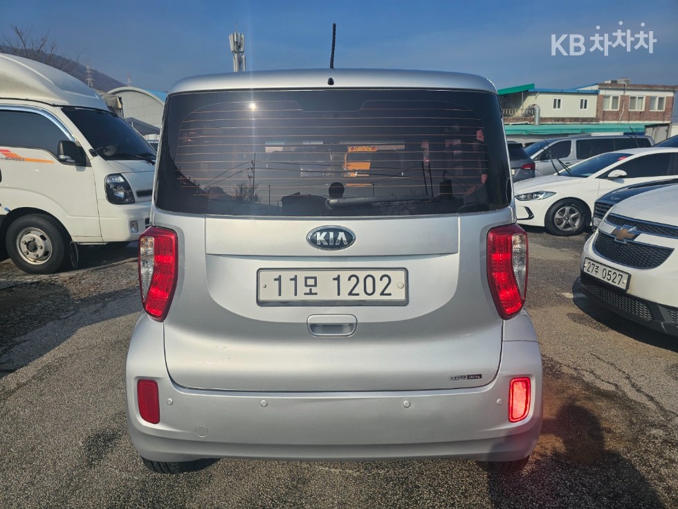 2014 - kia ray-ban