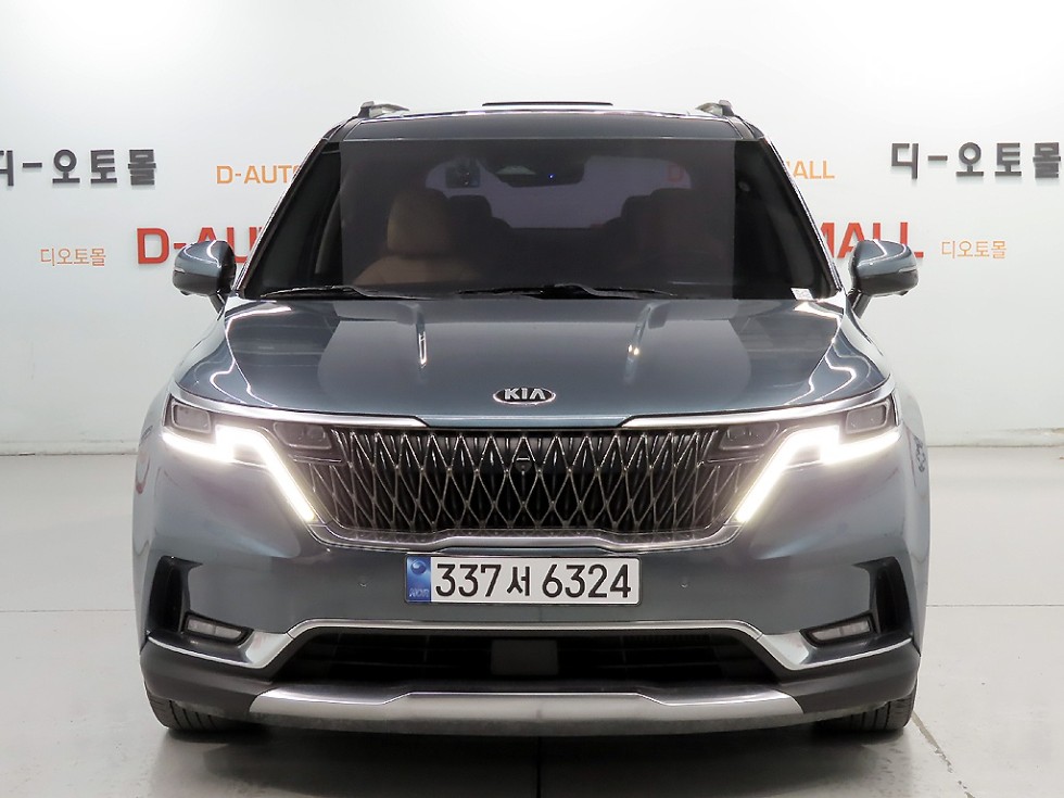 2021 - kia carnival