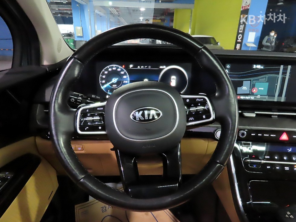 2021 - kia carnival