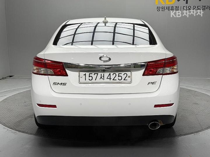 Renault SM5 Nova Classic 4