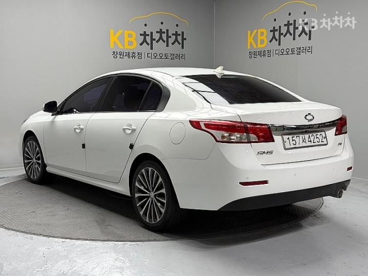 Renault SM5 Nova Classic 6