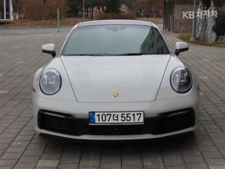 Porsche Carrera 911 992