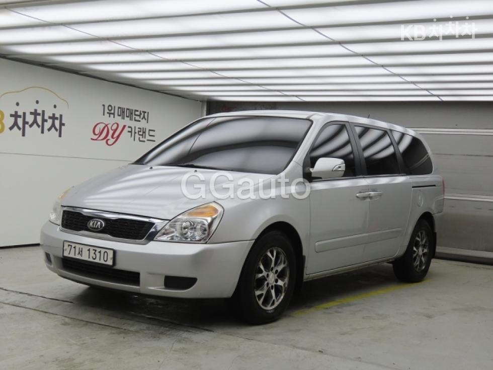 2013 kia carnival