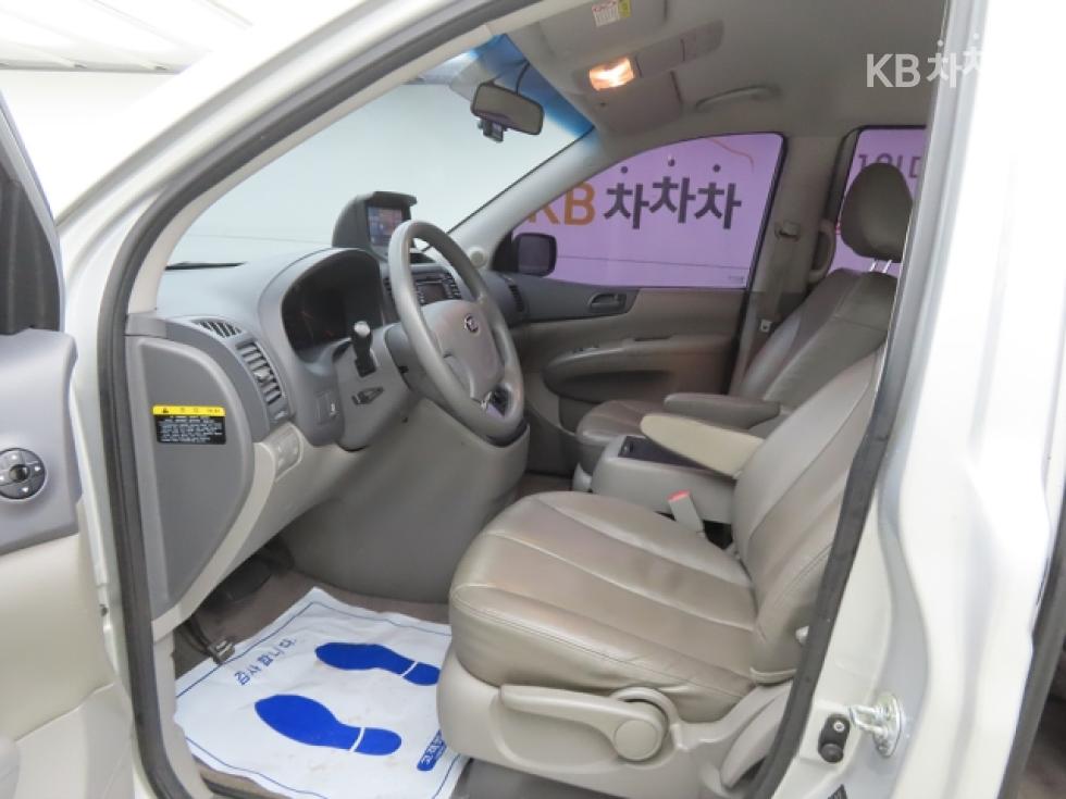 2013 - kia carnival