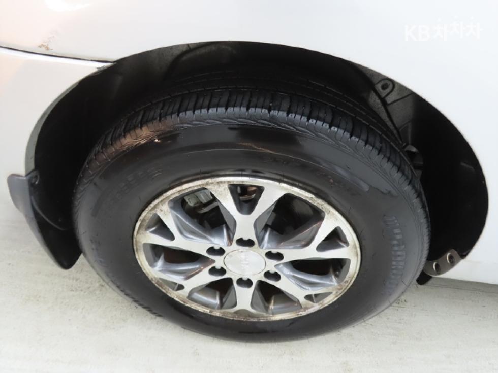 2013 - kia carnival