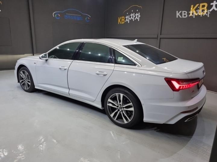 Audi A6 C8 45 TFSI Quattro Premium 5