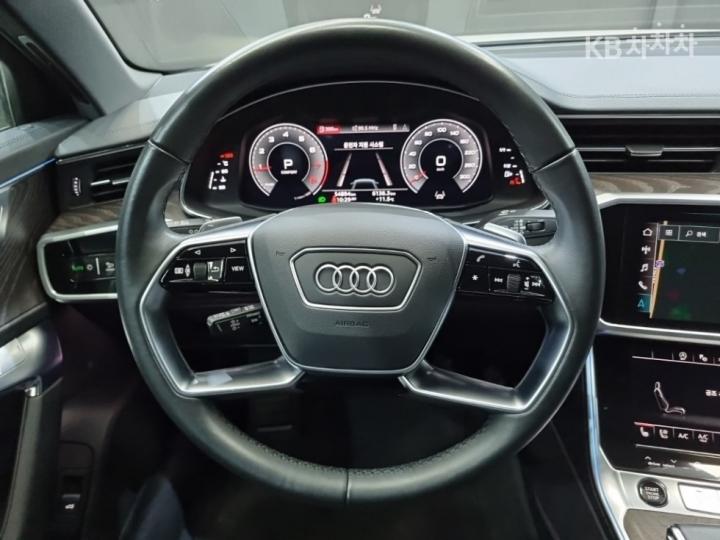 Audi A6 C8 45 TFSI Quattro Premium 10
