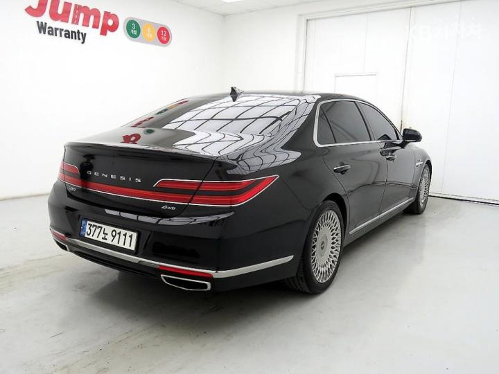 Genesis G90 3.8 GDi AWD Premium Luxury 5