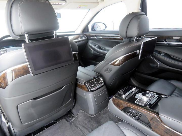 Genesis G90 3.8 GDi AWD Premium Luxury 10