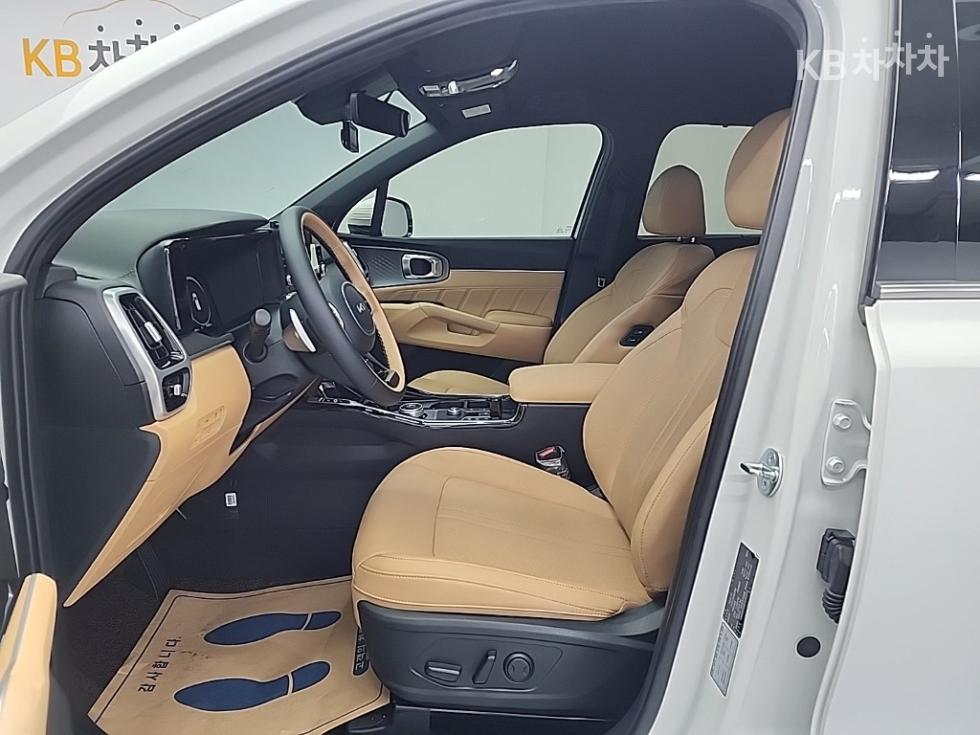 2023 - kia sorento
