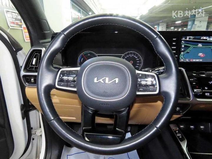 Kia Sorento Hybrid 1.6 HEV Prestige 9