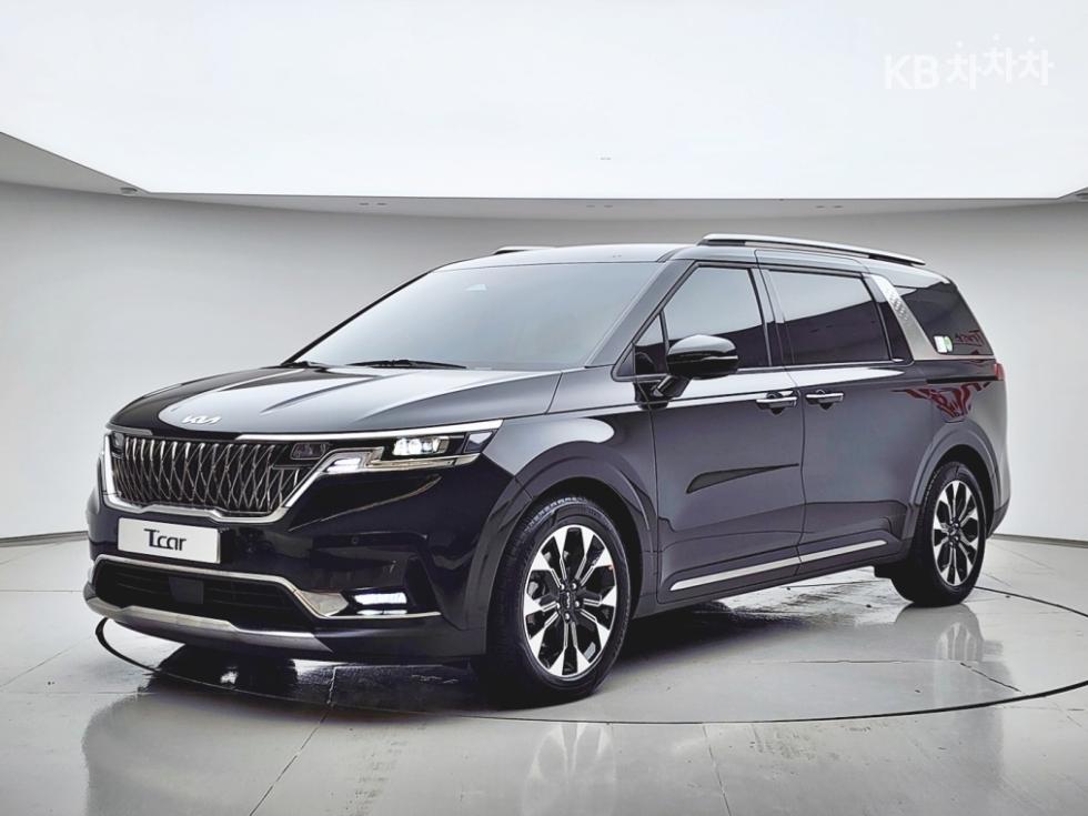 Kia 카니발 4세대 D2.2 9인승 노블레스 - фото 1