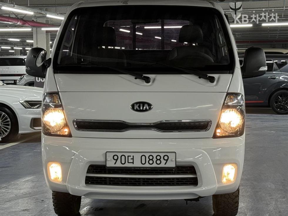 2018 - kia bongo iii