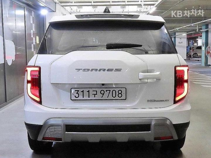 KG Mobility (Ssangyong) Torres J100 1.5 GDI Turbo T7 6