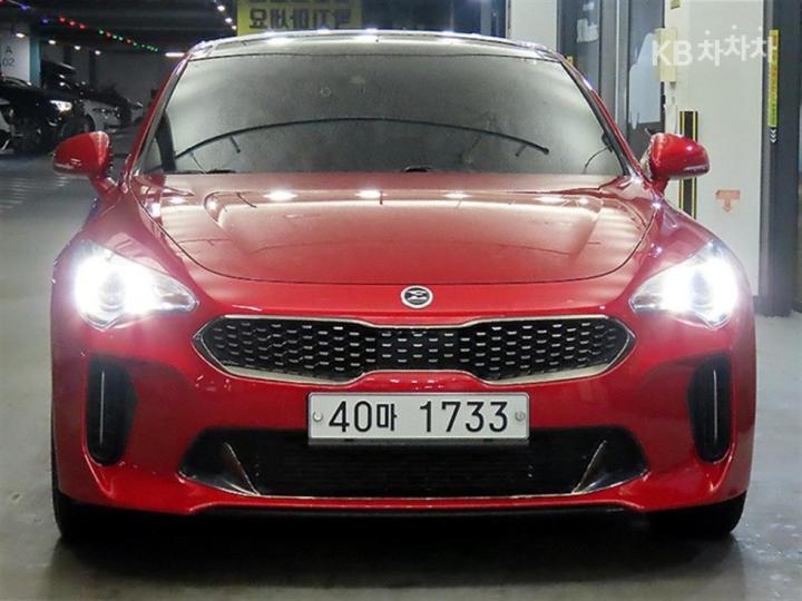 Kia Stinger 2.0 Turbo 4WD Prime 3