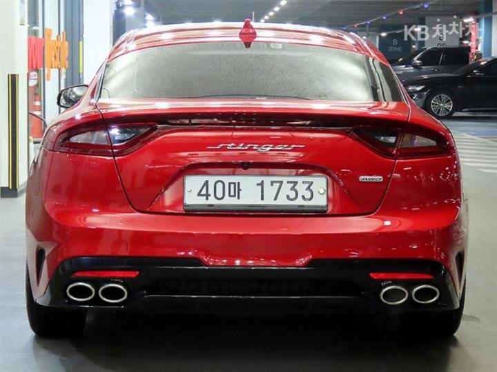 Kia Stinger 2.0 Turbo 4WD Prime 6