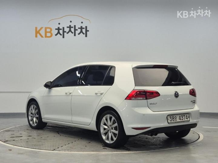 Volkswagen Golf 2.0 TDI MK7 3