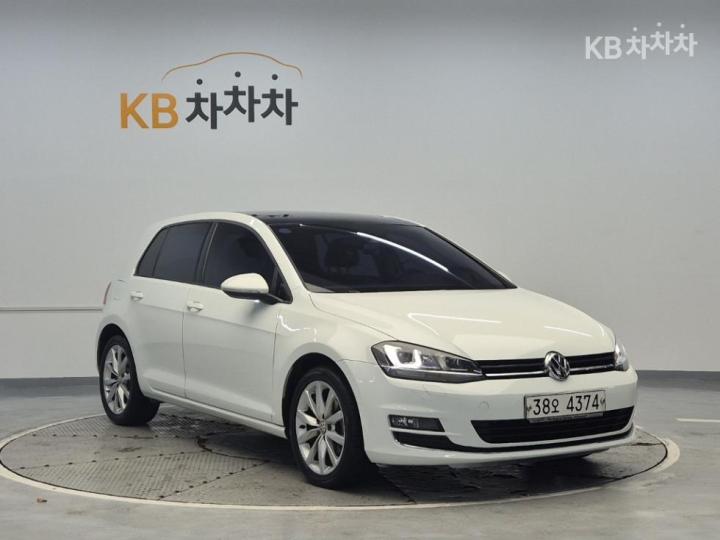 Volkswagen Golf 2.0 TDI MK7 5