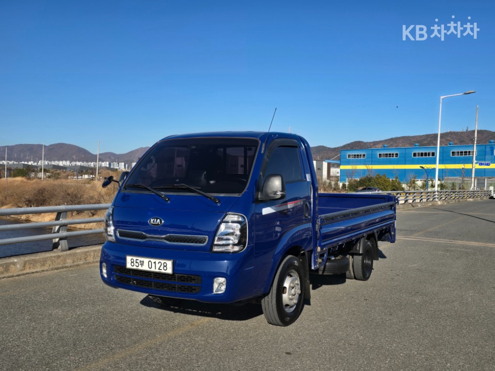 2020 - kia bongo iii