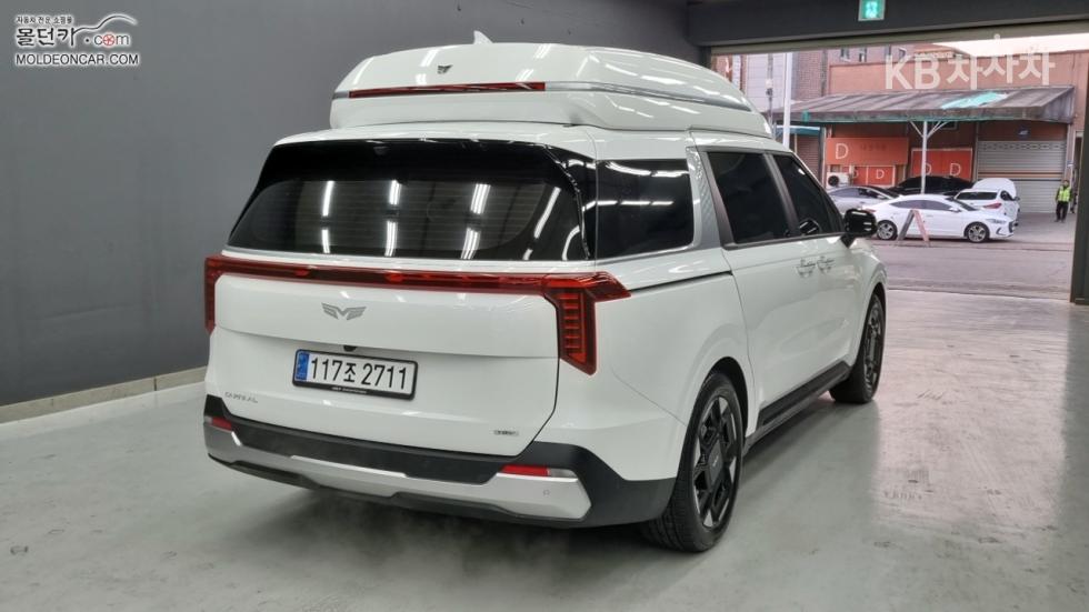 2025 - kia carnival