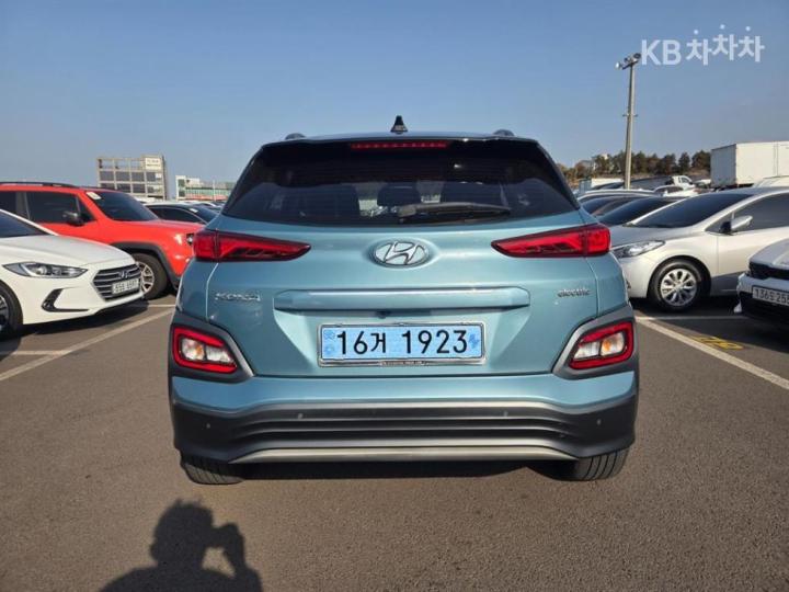 Hyundai Kona Electric Premium 5