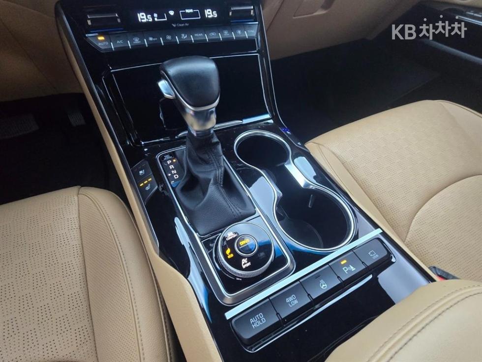 2020 - kia mohave