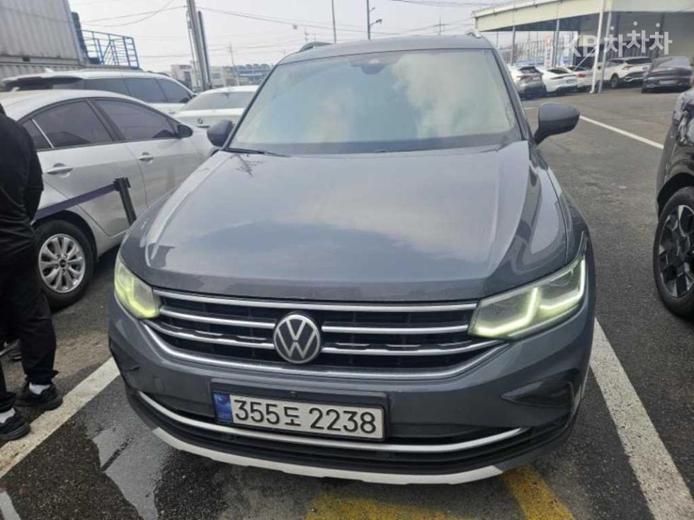 Volkswagen 더 뉴 티구안 2.0 TDI Prestige - фото 1