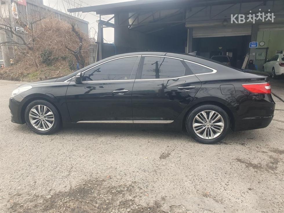 Hyundai Grandeur — miniaturë 4