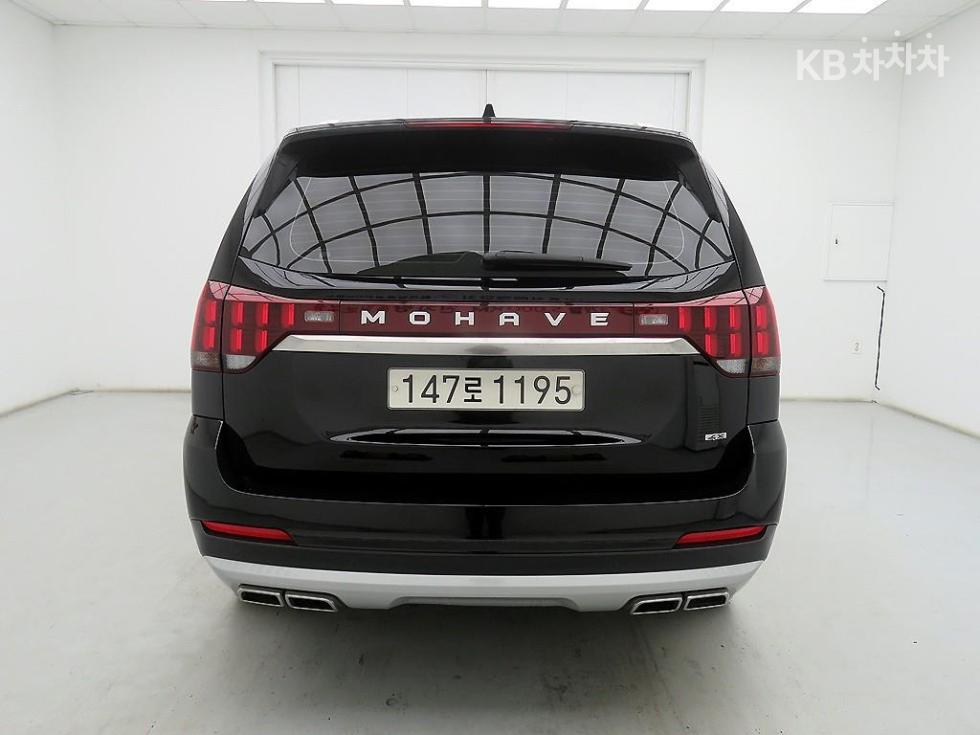 2022 - kia mohave