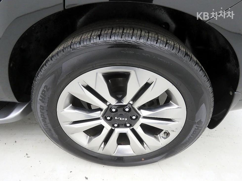 2022 - kia mohave