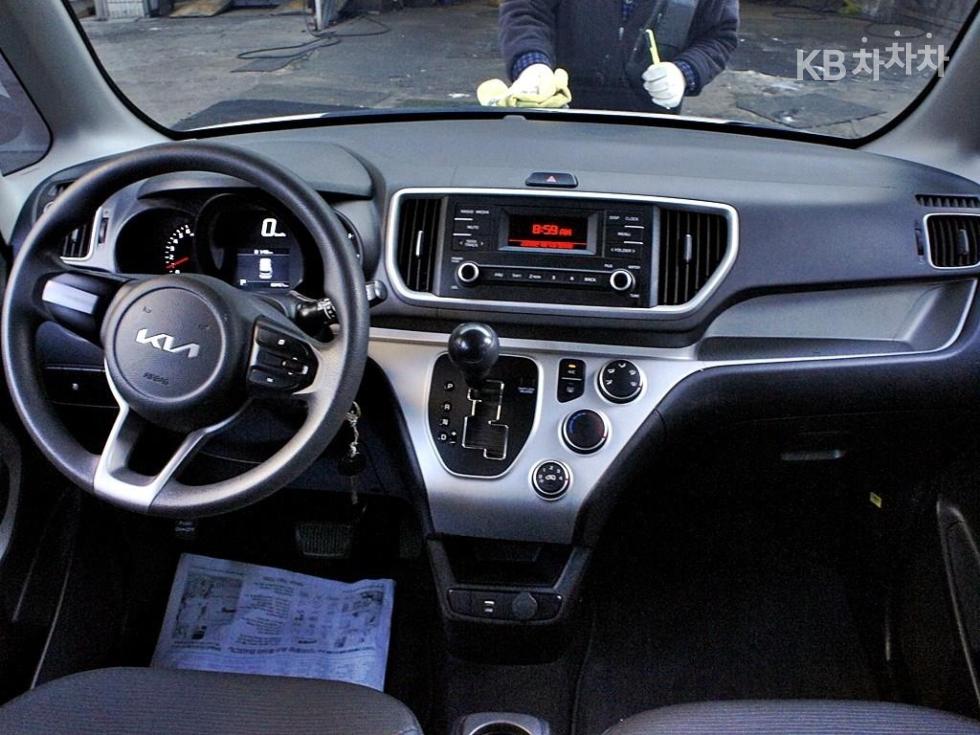 2022 - kia ray