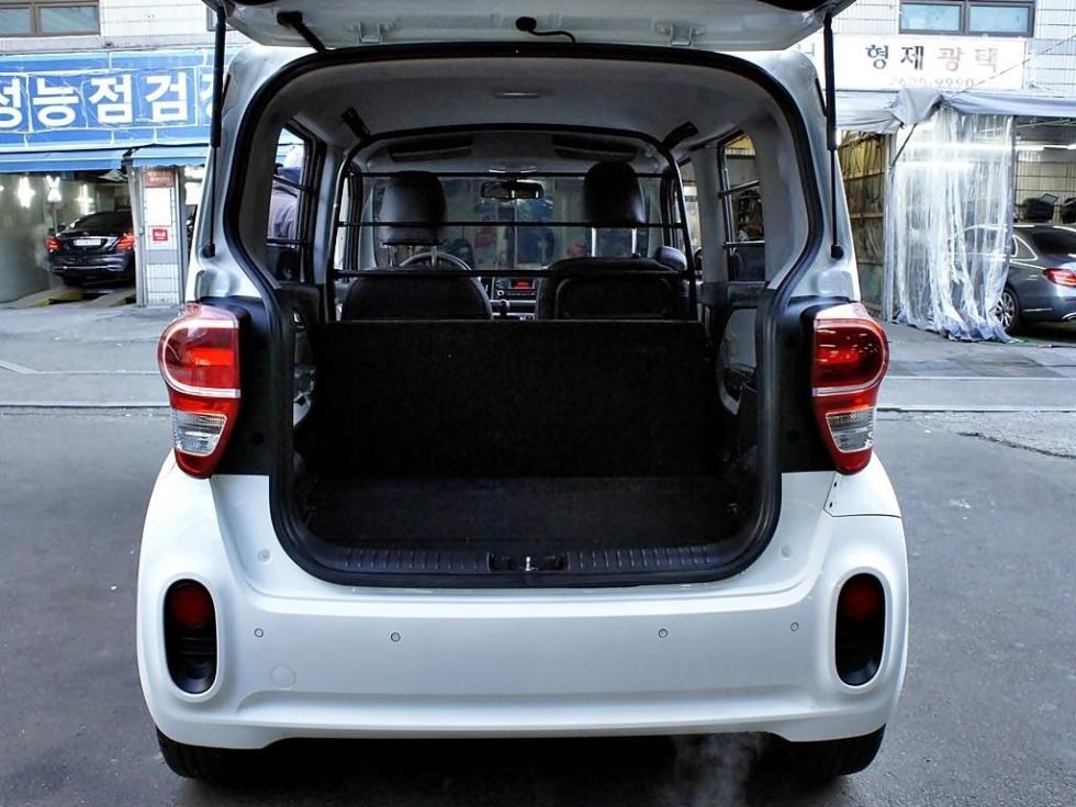 2022 - kia ray